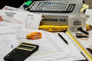 Everything you need to know about IR35 - calculator and tax documents